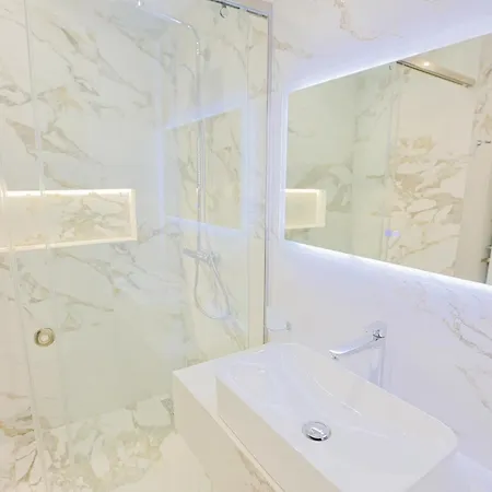 아파트 Ambient Family Durrës